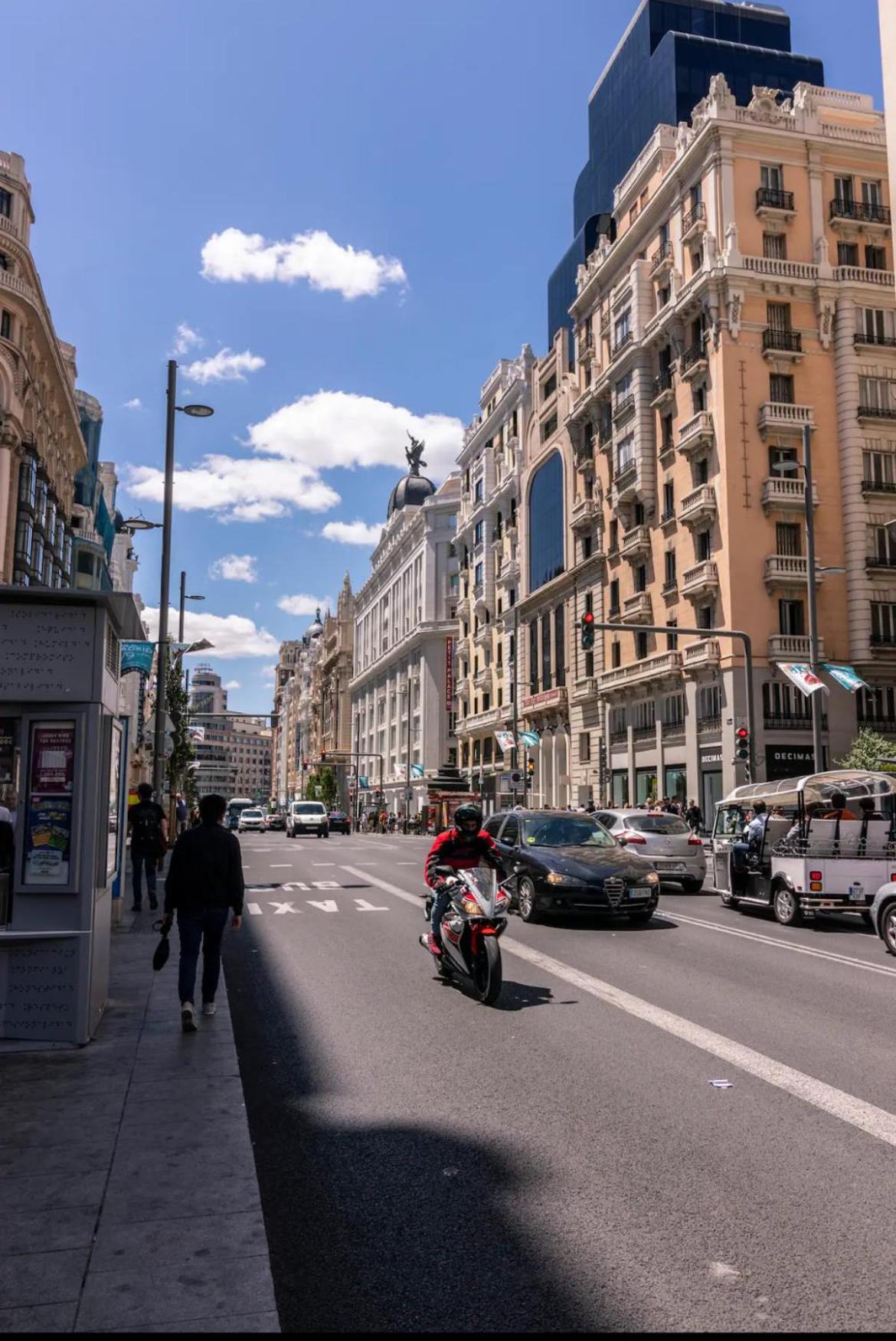 Estudio Plaza Neptuno Μαδρίτη Εξωτερικό φωτογραφία